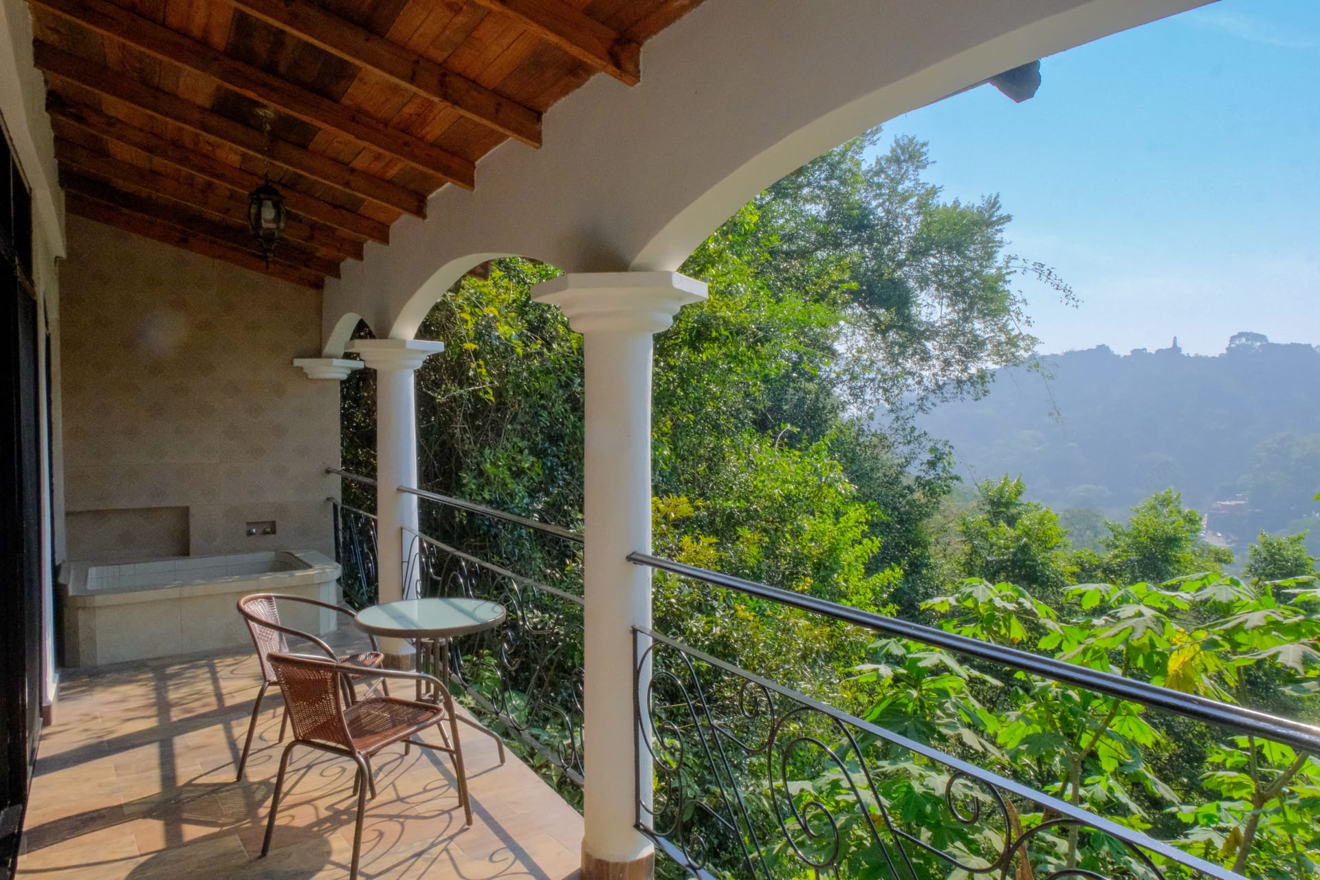 Suite Jungla con piscina spa privada y vista a la selva — Hotel Paraíso Encantado, Xilitla, Huasteca Potosina